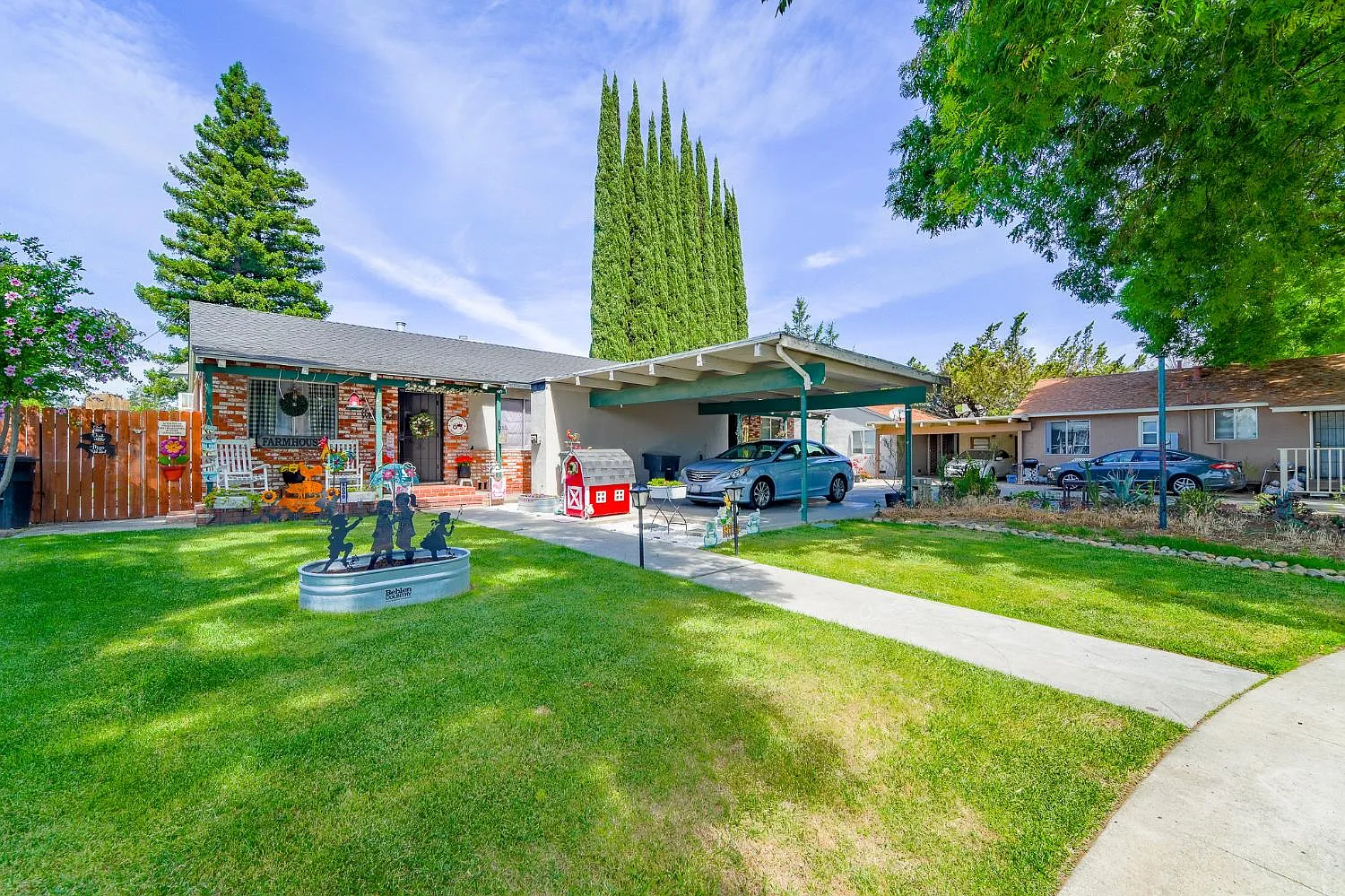 1009 Gemini Ct photo 1