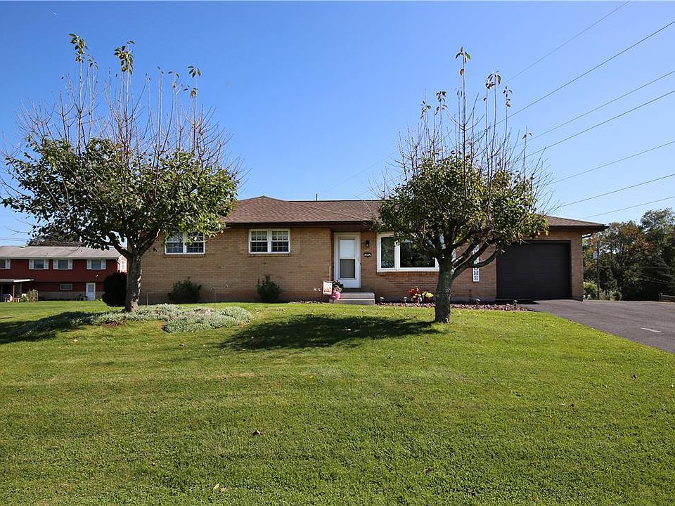 1st image of 1452 Dennis Ct