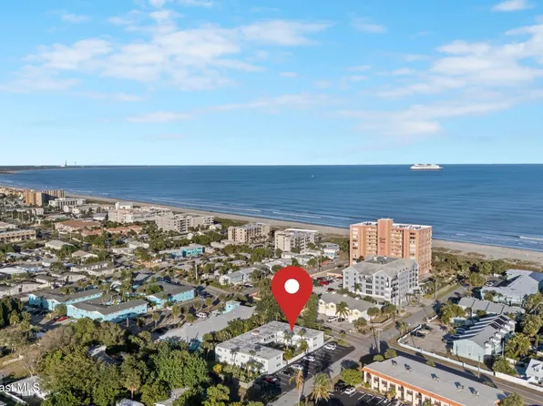 280 Hayes Ave #9, Cocoa Beach, FL 32931