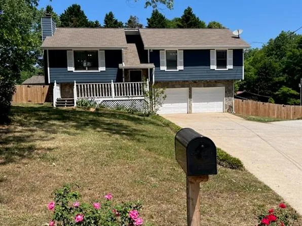 5214 Hill Rd, Powder Springs, GA 30127