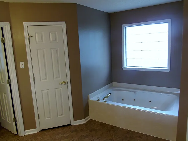 4073 Willow Glen Cir — Photo 13