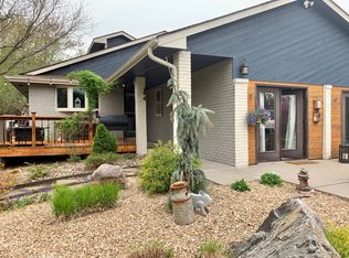 1851 N 98th St, Lincoln, NE 68505