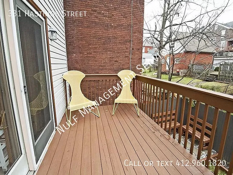 331 Hastings St — Photo 6