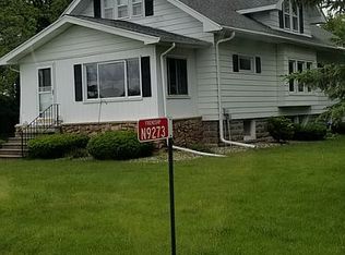 N9273 Van Dyne Rd, Van Dyne, WI 54979