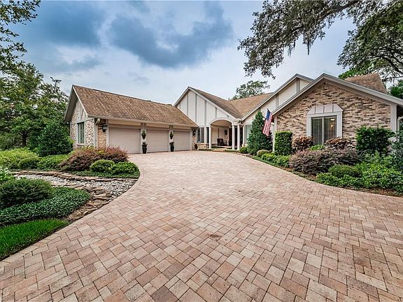 3rd image of 3270 Meadow View Ln