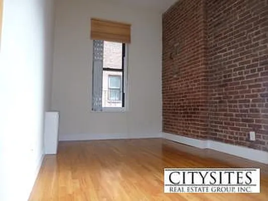 Rented by CitySites Real Estate Group | media 18