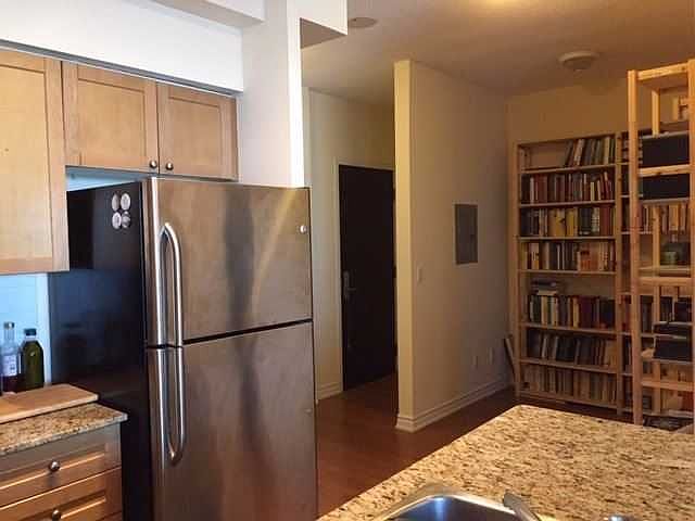 2nd image of 761 Bay St #2512