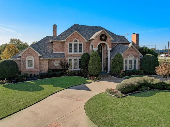 3700 S Bowen Rd, Dalworthington Gardens, TX 76016