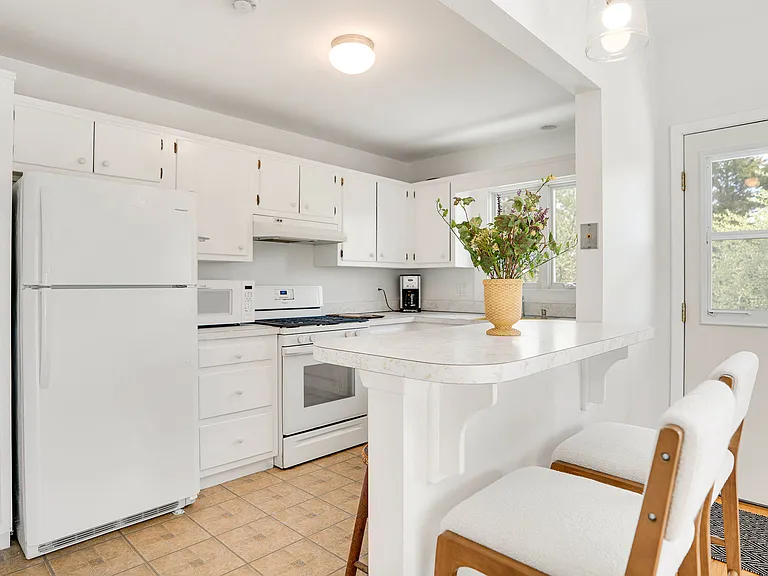 56 Mako Ln — Photo 4
