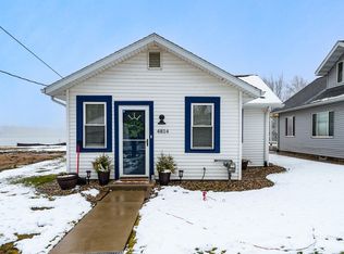 4814 Deep Point Dr, Portage, MI 49002