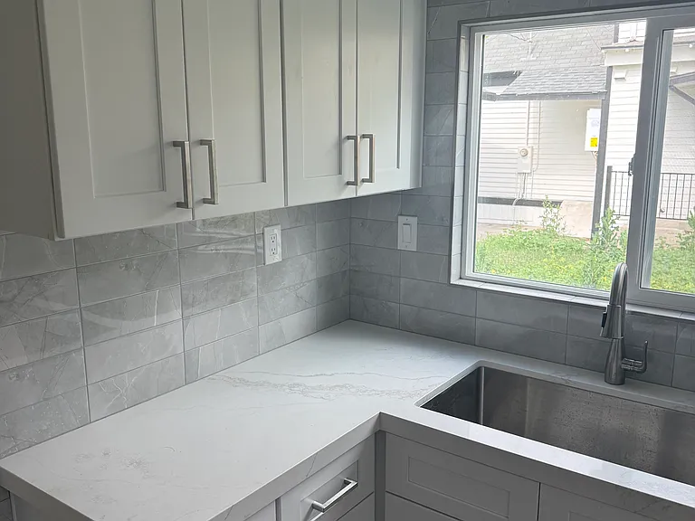 6540 S Pickering Ave — Photo 9