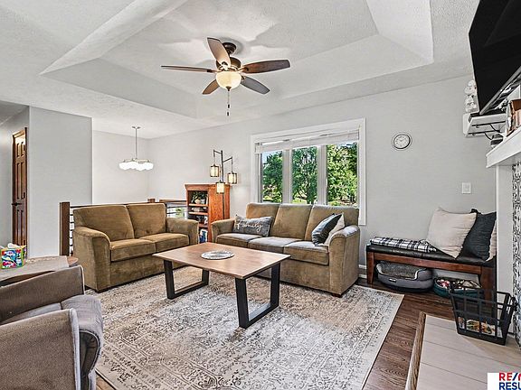 4th image of 7326 Harvest Hills Dr