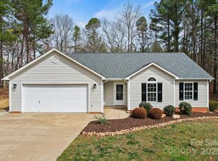 113 Misty Spring Rd, Troutman, NC 28166