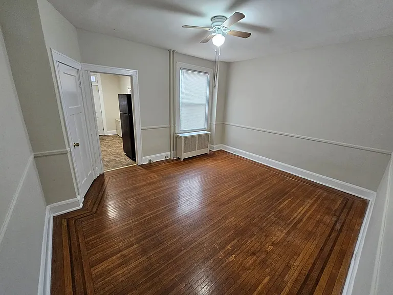 3406 Kenyon Ave — Photo 4
