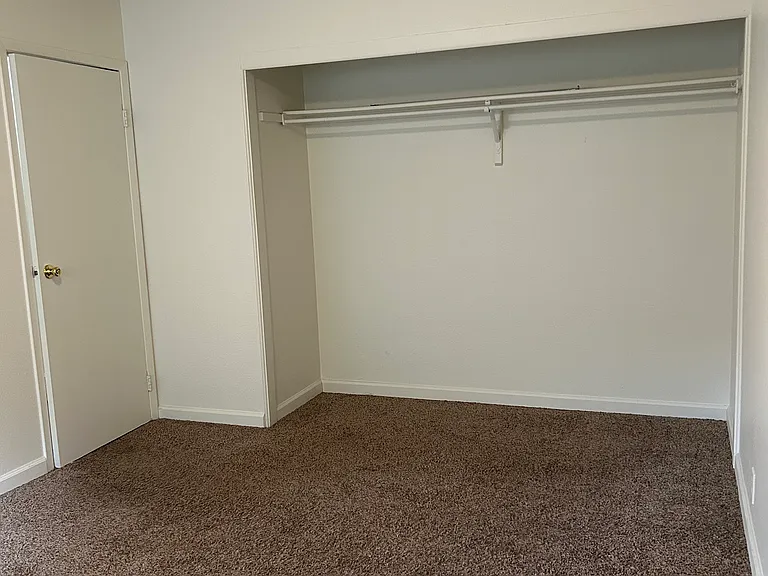 2-Bedroom Unit
Bedroom 1