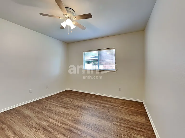 4713 Bridlewood Ln — Photo 16