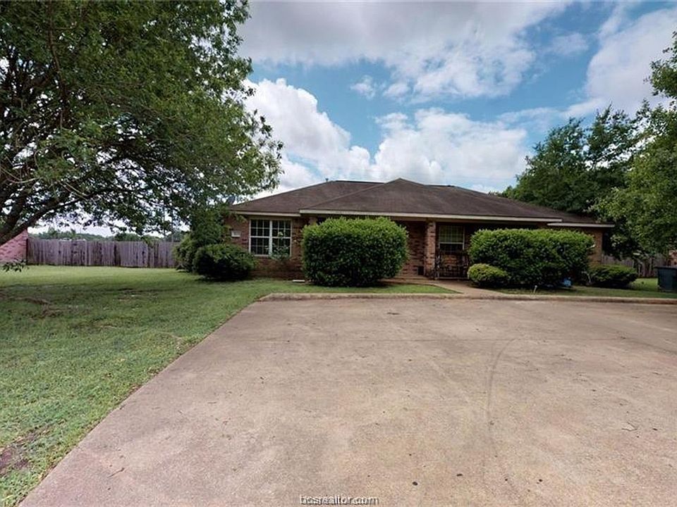 1st image of 3617 Elaine Dr