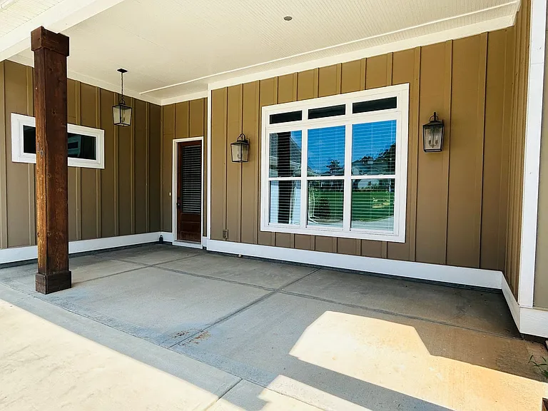 16 Anchor Ct — Photo 2