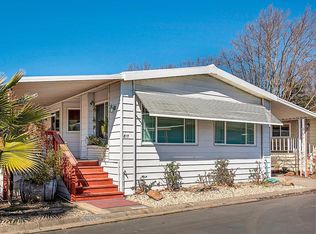 817 Champagne E, Calistoga, CA 94515