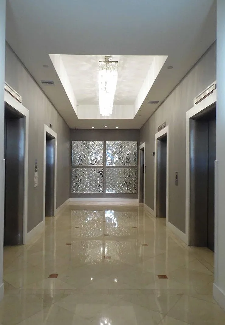 Studio, 550 sqft, $3,000 — Photo 2
