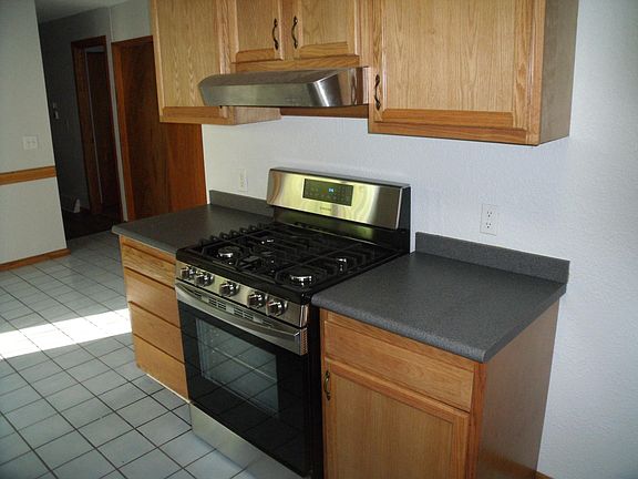 3rd image of 3923 Florinda Ave