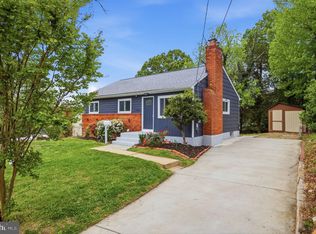 13206 Staggs Ct, Woodbridge, VA 22191