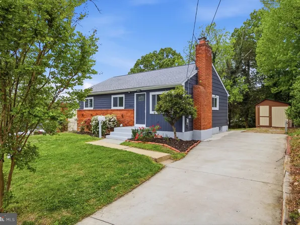 13206 Staggs Ct, Woodbridge, VA 22191