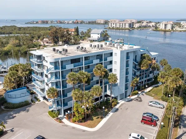 4823 Ebbtide Ln APT 104, Port Richey, FL 34668