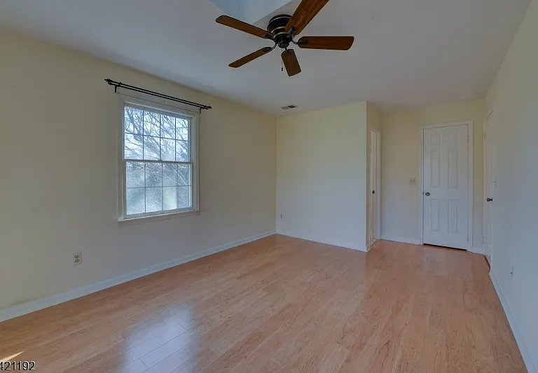 220 Alexandria Way — Photo 4