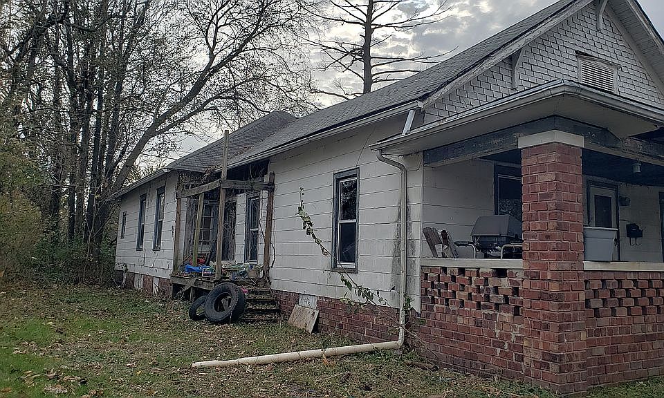 626 Franklin St, Moberly, MO 65270 Zillow