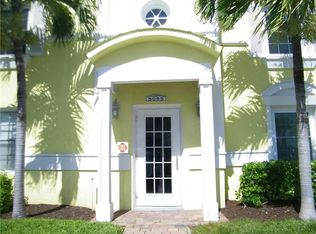 5055 Coquina Key Dr SE APT C, Saint Petersburg, FL 33705