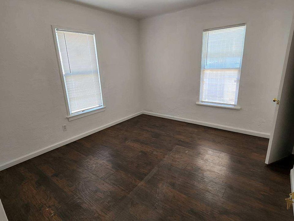 1st image of 1228 N Sierra Way