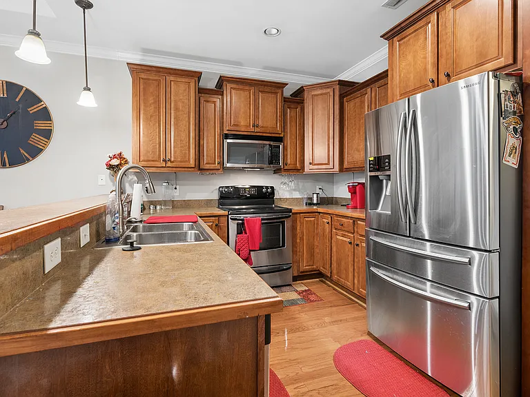 2517 Brookville Dr #A — Photo 18