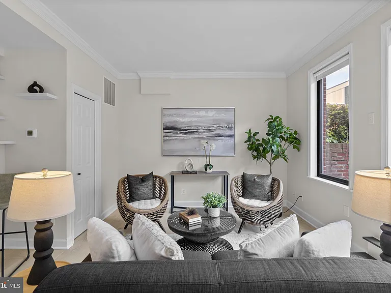 1080 Wisconsin Ave NW #1003 — Photo 10