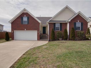 2760 Ann Dr, Clarksville, TN 37040