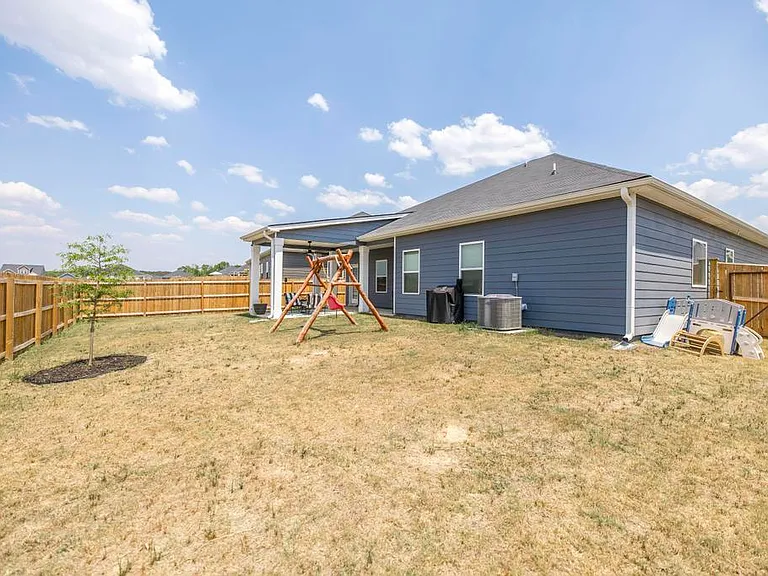 229 Rusty Plow Ln — Photo 32