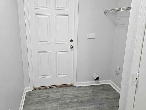 5th image of 1776 W 5th St
