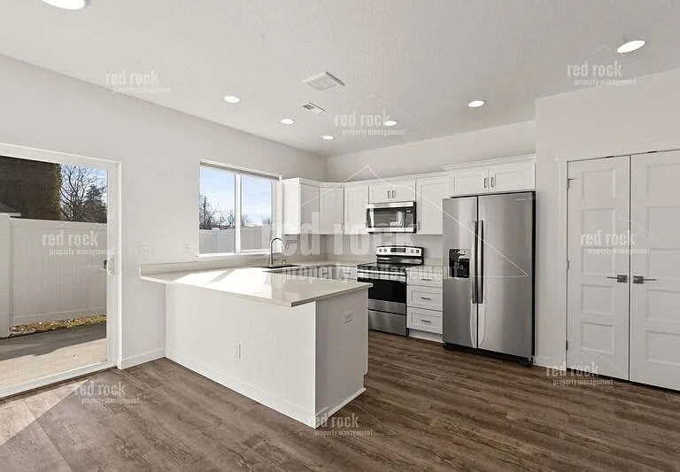 12625 E Main Ave — Photo 7