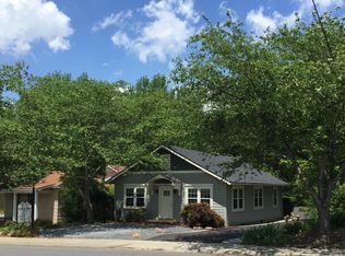 1085 N Main St, Waynesville, NC 28786