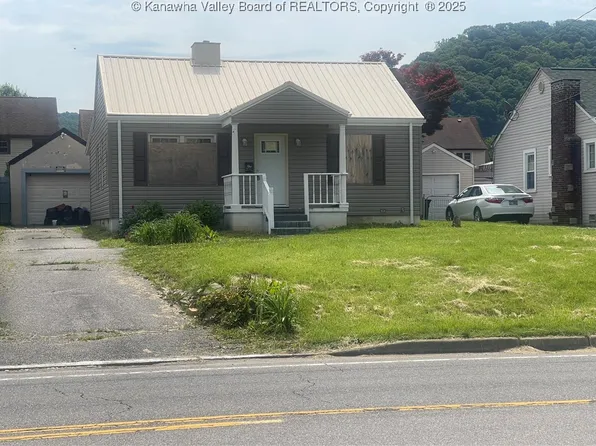 6528 Maccorkle Ave SE, Charleston, WV 25304
