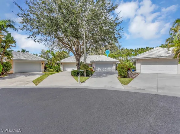 4922 Europa Dr, Naples, FL 34105