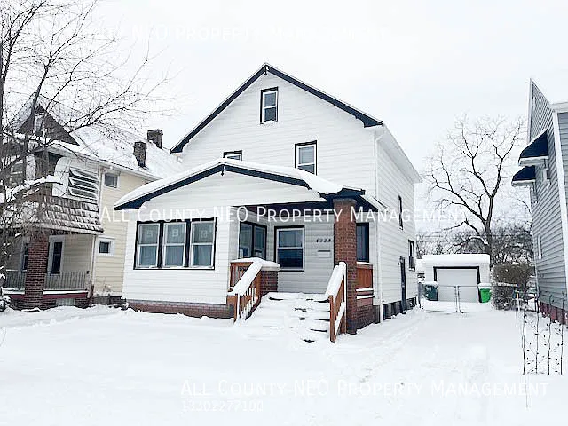 Building Photo - 4928 E 84th St