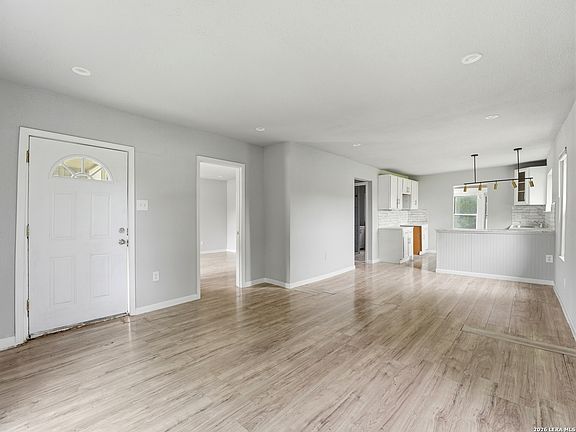 4th image of 4838 MELVIN DR