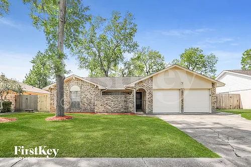 13914 Duncannon Dr Photo 1