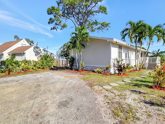 4th image of 5067 Woodland Dr