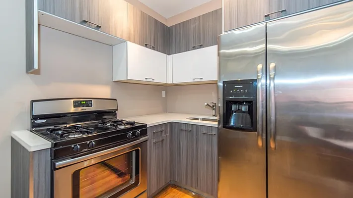 Rented by Nooklyn NYC LLC | media 12