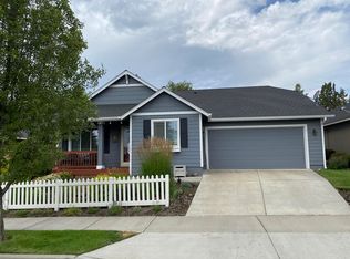 3727 SW 30th St, Redmond, OR 97756