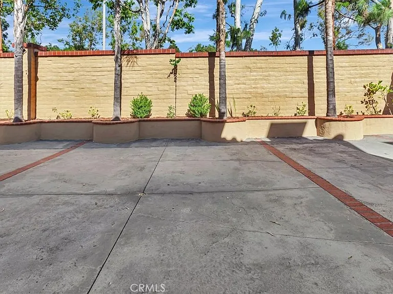 11086 Stearns — Photo 32