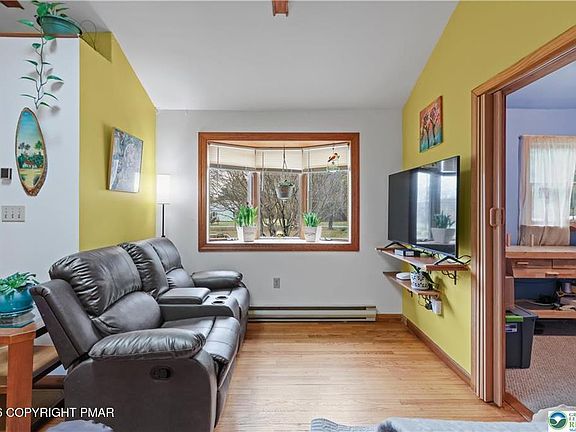 4th image of 3134 Ross Rd