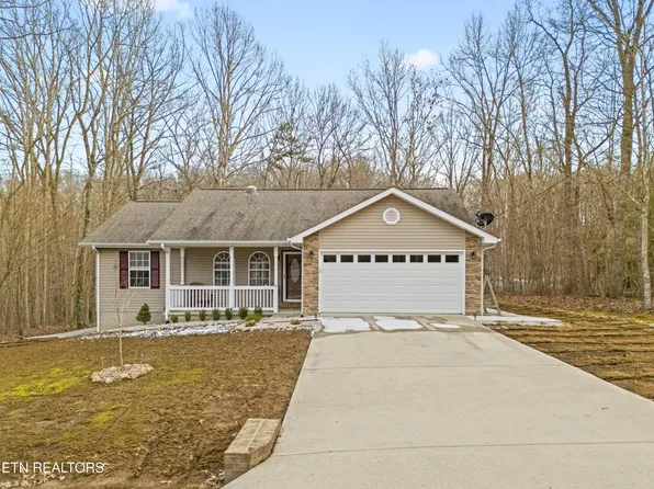 139 Hunterwood Ln, Crossville, TN 38558